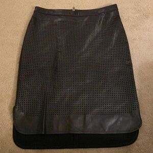 TROUVÉ 100% LEATHER LASER CUT FRONT SKIRT‎